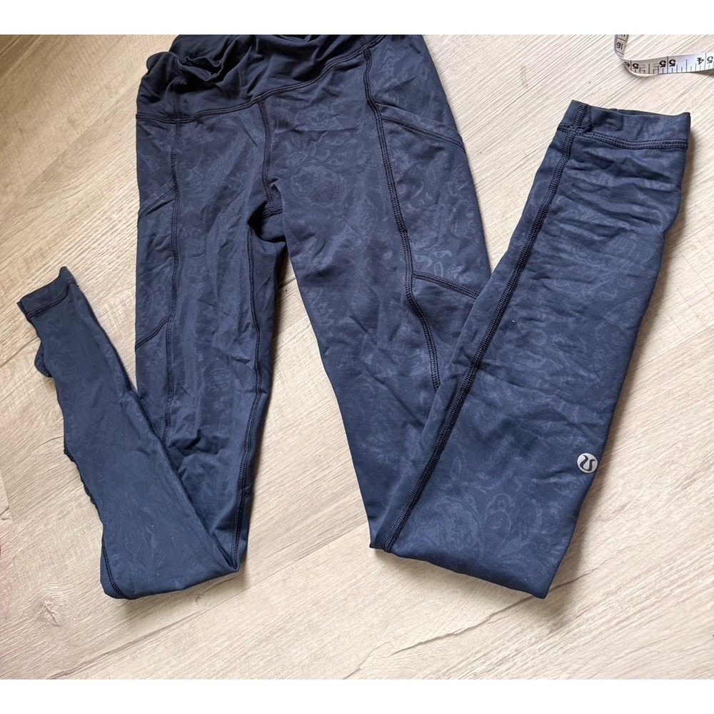 Lululemon womens Speed Tights Pants Lux Navy Paisley Embossed Inkwell Ruched - Picture 3 of 12